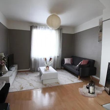 Apartment Duplex *